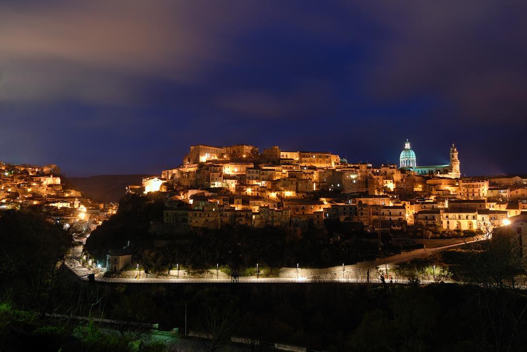 B&B Dolce Aurora Ragusa Exterior foto